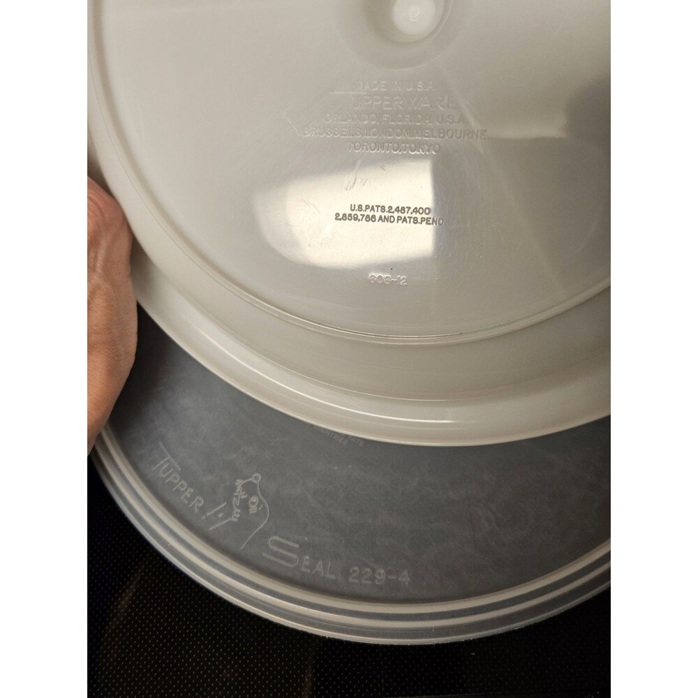 Vintage Tupperware White Suzette Divided Serving Tray With Lid 608-12 Excellent - Picture 5 of 7